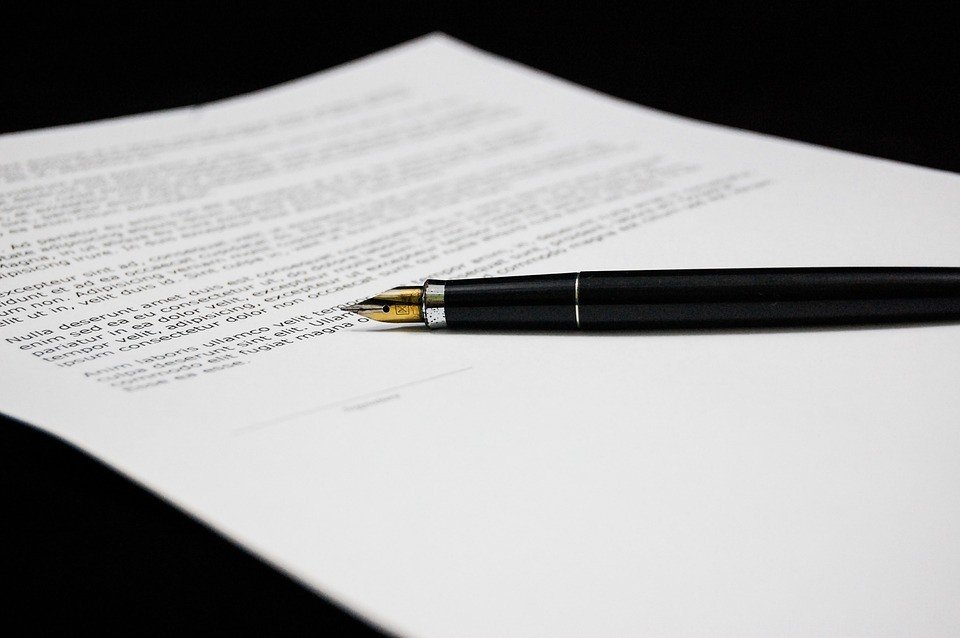 Opzegtermijn nieuwe stijl (pas arbeidsovereenkomsten aan!) 1 document 428331 960 720