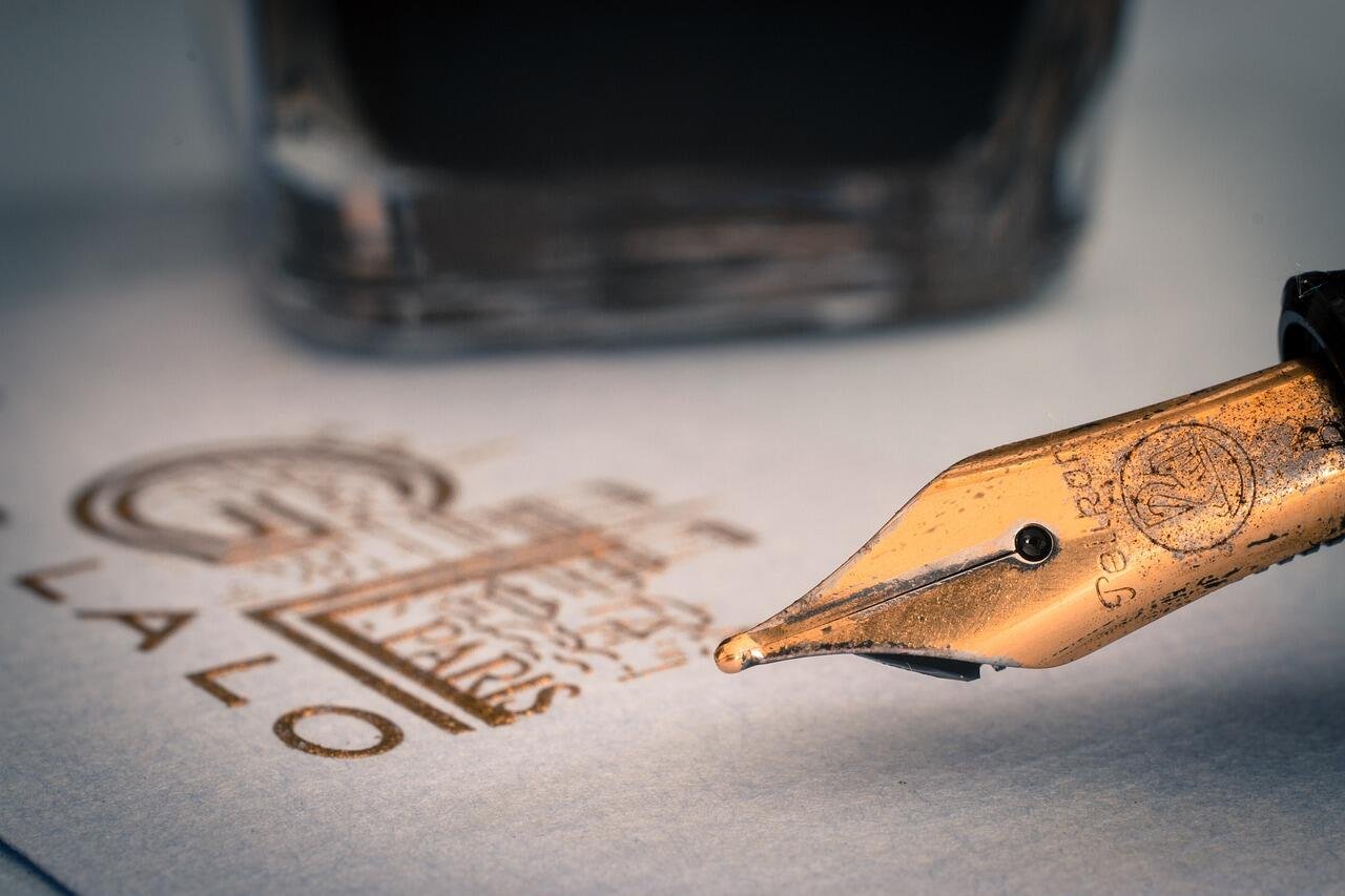 Stilzitten is niet zonder risico 1 fountain pen 1393979 1280